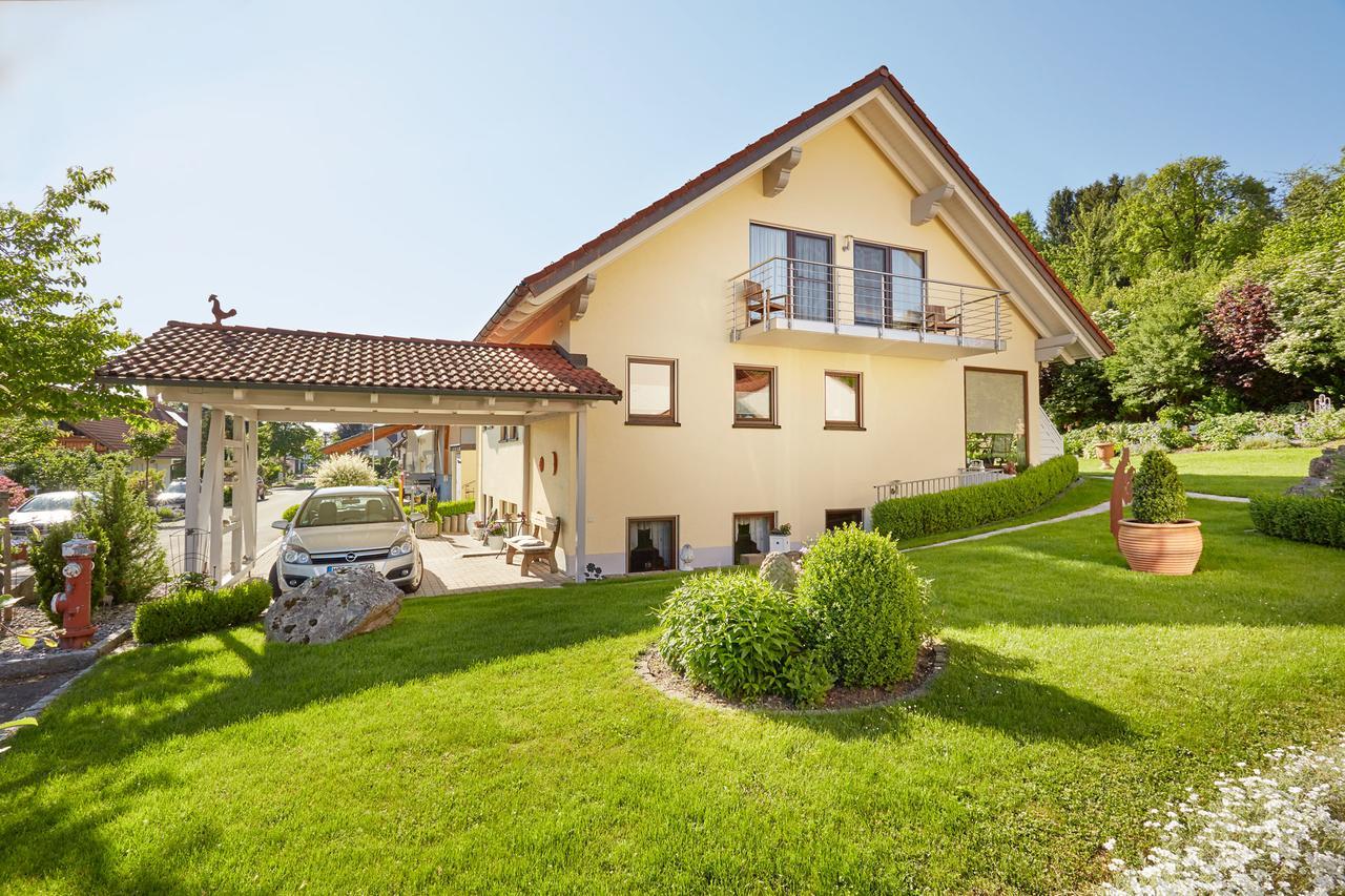 Ferienwohnung Weisbrod, Nur Private Buchungen Bräunlingen エクステリア 写真